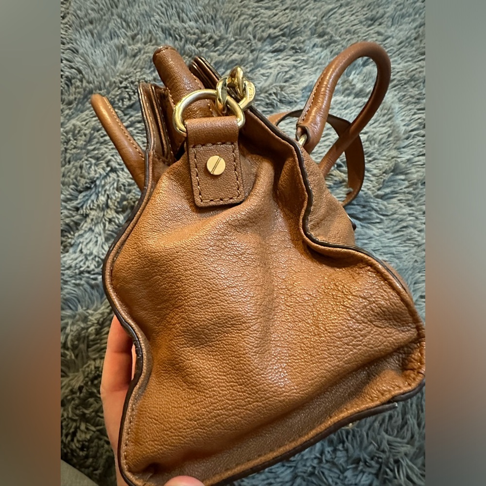 Michael Kors Hamilton East Wear Saffiano Leather Medium Shoulder Bag Tan - Picture 10 of 10